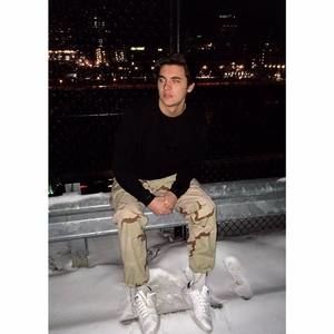 Meet your Posher, Alex